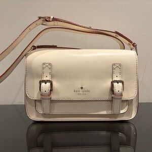 Kate Spade “Essex Scout Crossbody Bag”
